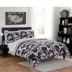 Kute  Kids Cover Game  Twin Comforter Set, Cozy & Warm, Black Color, 2 Pc 🎮